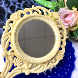 Ручное зеркало, двустороннее, в пластмассовой оправе, винтаж, СССР. Картинка 5